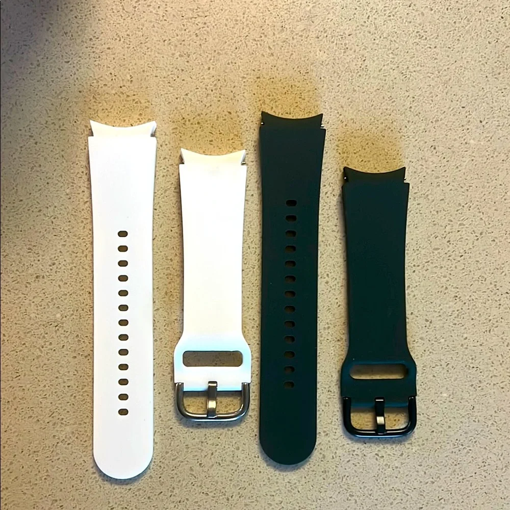 Galaxy Watch band‎ (brand new) ( 4/5/6)